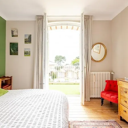 Avec Piscine Parc De Ρουαγιάν